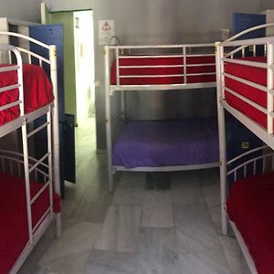 Dormitory Room Mixed